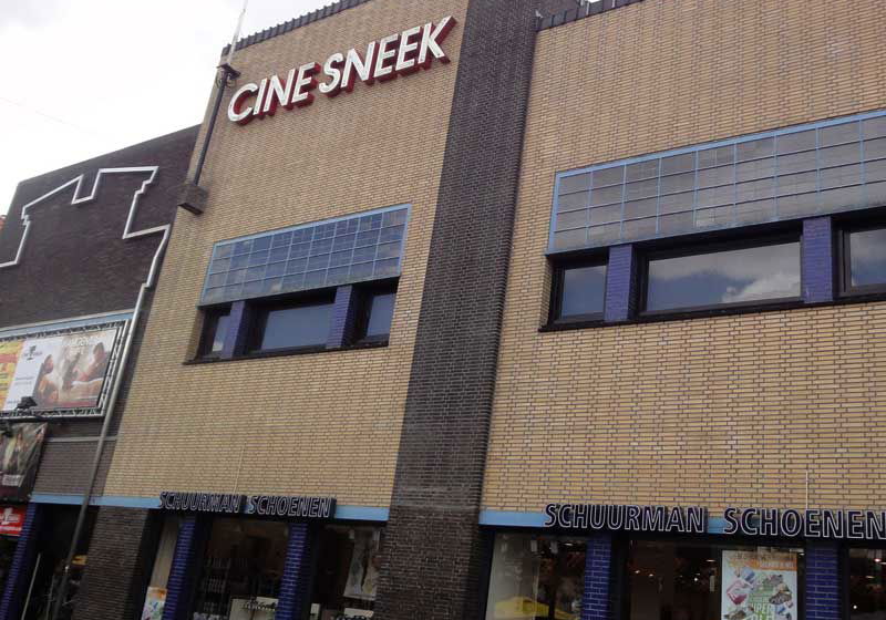CineSneek