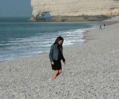 La Vie à l'Envers (2014)