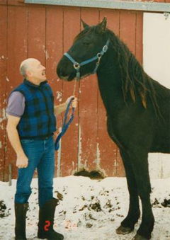 Incredible! The Story of Dr. Pol (2015)