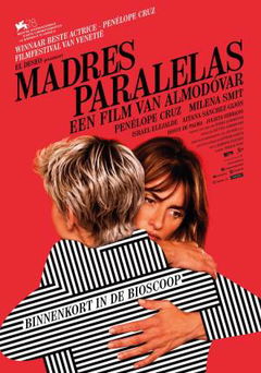 Madres paralelas (2021)