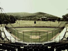 Little Big Men (2010)