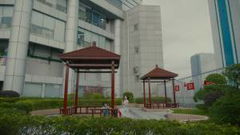 The One Who Runs Away Is the Ghost (2021)