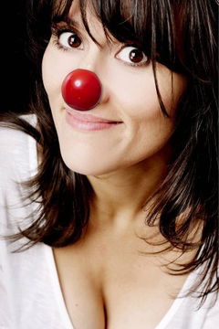 Nina Conti Clowning Around (2015)
