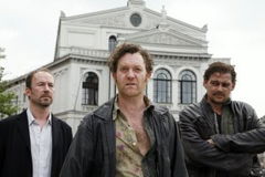 Kommissar Süden und das Geheimnis der Königin (2008)