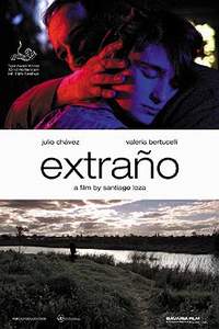 Extraño (2003)