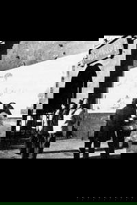 The Drugstore (1976)