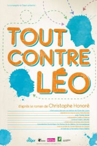 Tout contre Léo (2002)