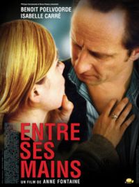 Entre ses mains (2005)