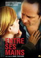 Entre ses mains