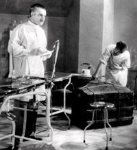 El baúl macabro (1936)
