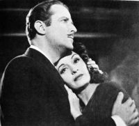 Los buitres sobre el tejado (1946)