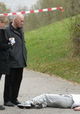 Hinter blinden Fenstern