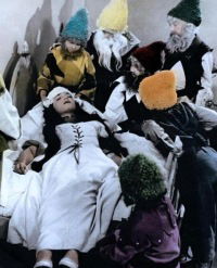 Schneewittchen und die sieben Zwerge (1955)