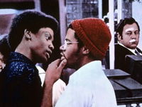 Sistemo l'America e torno (1974)