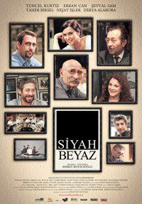 Siyah beyaz (2010)