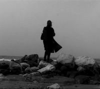 Ana alati tahmol azouhour ila qabriha (2006)