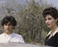 La sposa era bellissima (1987)