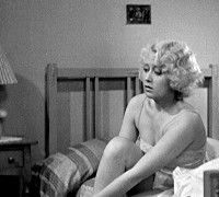 Miss Pinkerton (1932)