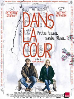 Dans la Cour (2014)