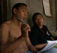 Denok & Gareng (2012)