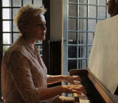 Indiscrétions (2013)