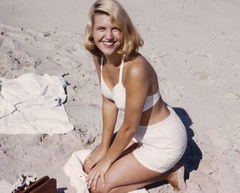 Sylvia Plath: Inside the Bell Jar (2018)