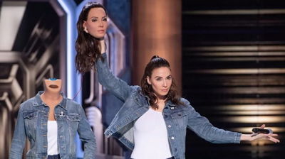 Whitney Cummings: Can I Touch It?