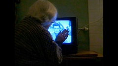 To kouti (2004)