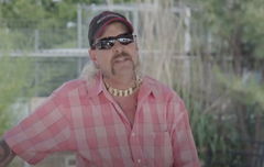 Surviving Joe Exotic (2020)