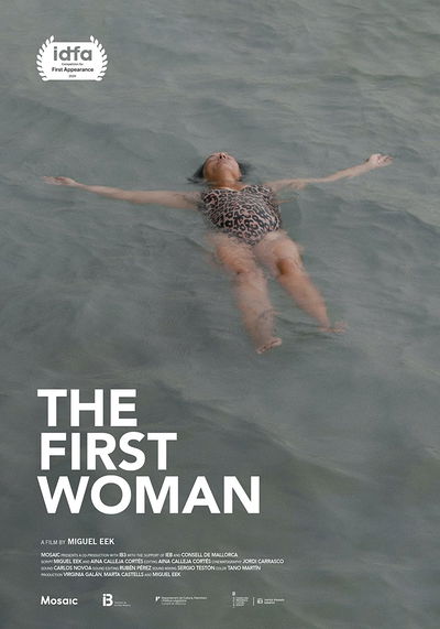 La Primera Mujer