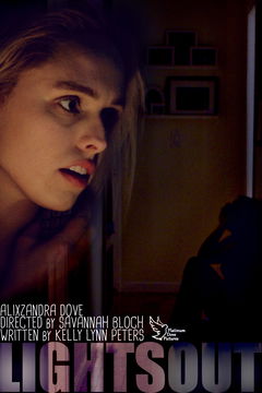 Lights Out (2016)