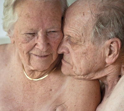 De Liefde Is Alles, Hè