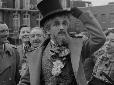 The Stranger Left No Card