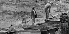 Today We Are Going to Build a House (1996)