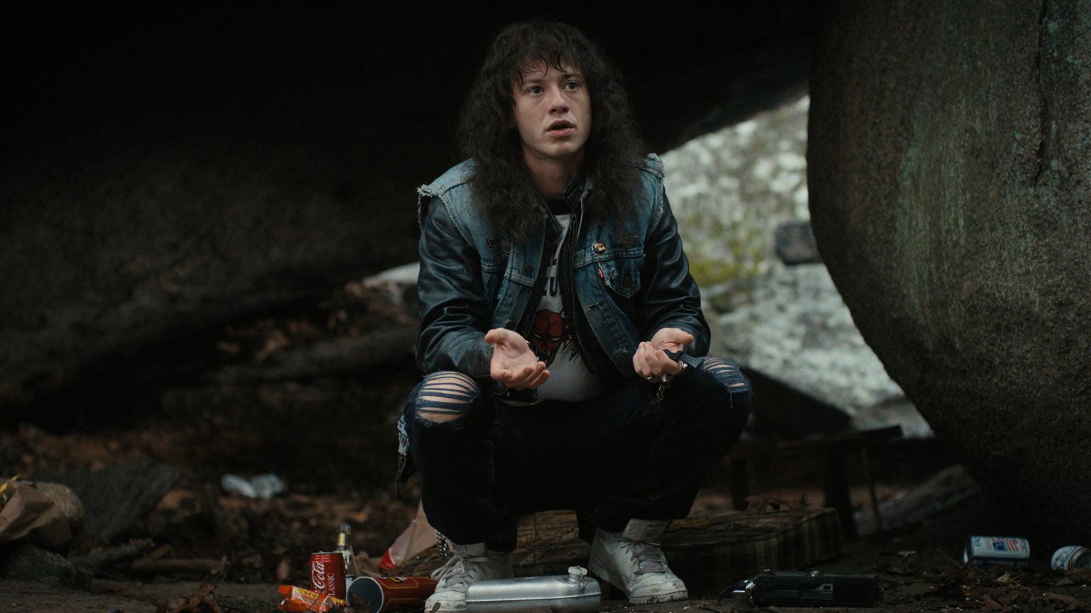 'Stranger Things'-ster Joseph Quinn over zijn personage Eddie: 'Je wil niet alles in stukken laten vallen'