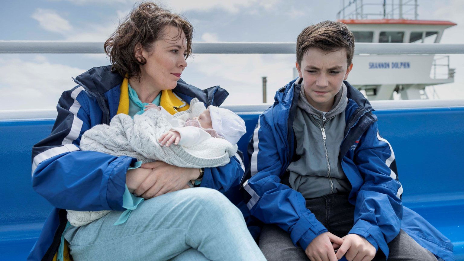 Olivia Colman gaat op een bizar avontuur in de trailer van 'Joyride'