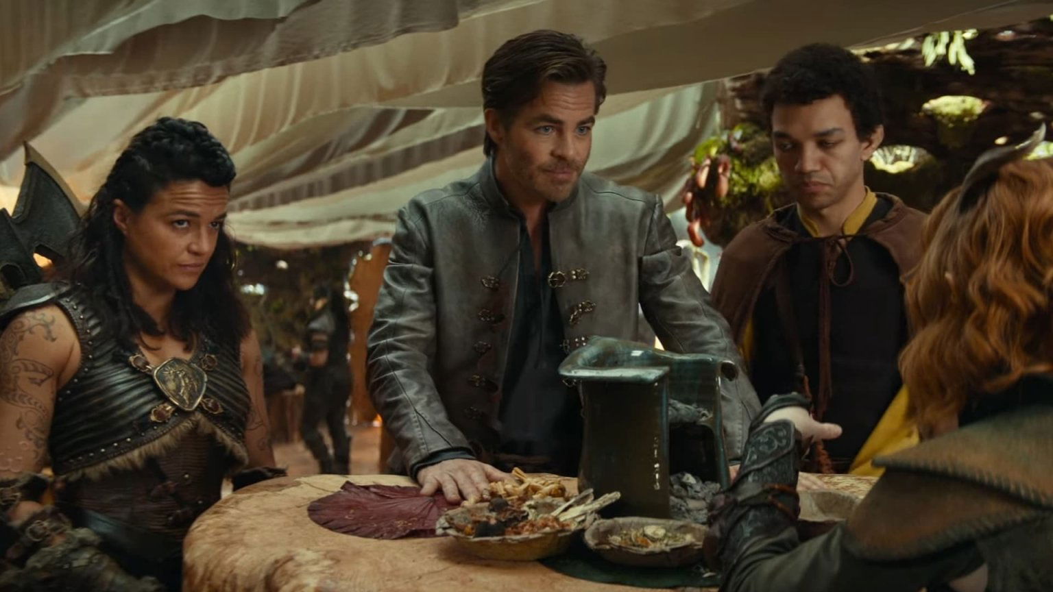 Chris Pine, Hugh Grant en Regé-Jean Page verschijnen in de officiële trailer van de 'Dungeons & Dragons'-film