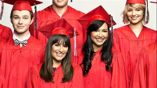 Makers van 'Glee' zetten fonds op voor collegegeld Naya Rivera's zoontje
