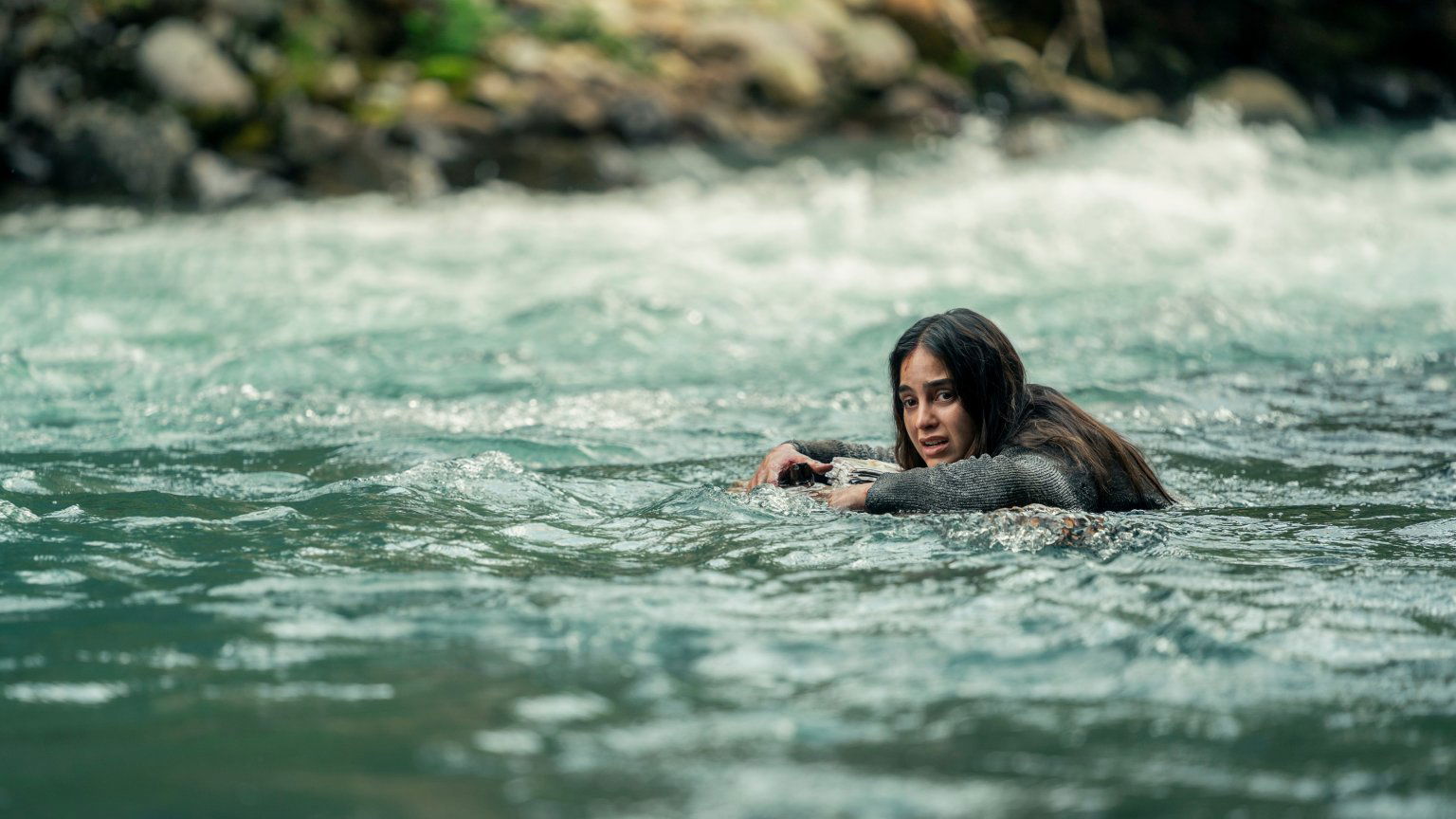 Duistere nieuwe thrillerserie na eerste weekend razend populair op Netflix