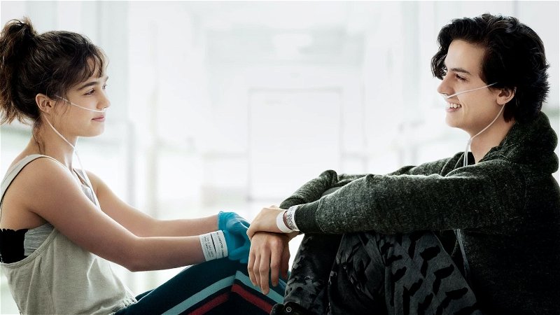 Nieuw op Netflix: romantische dramafilm 'Five Feet Apart' met Cole Sprouse