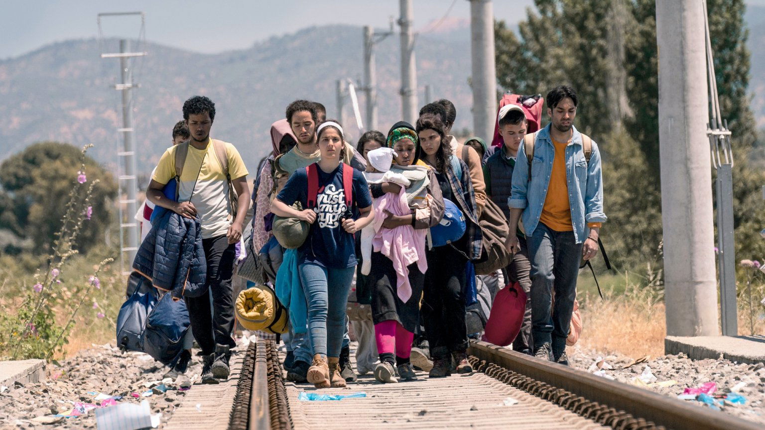 Netflix deelt eerste beelden van waargebeurde film over twee Syrische vluchtelingen