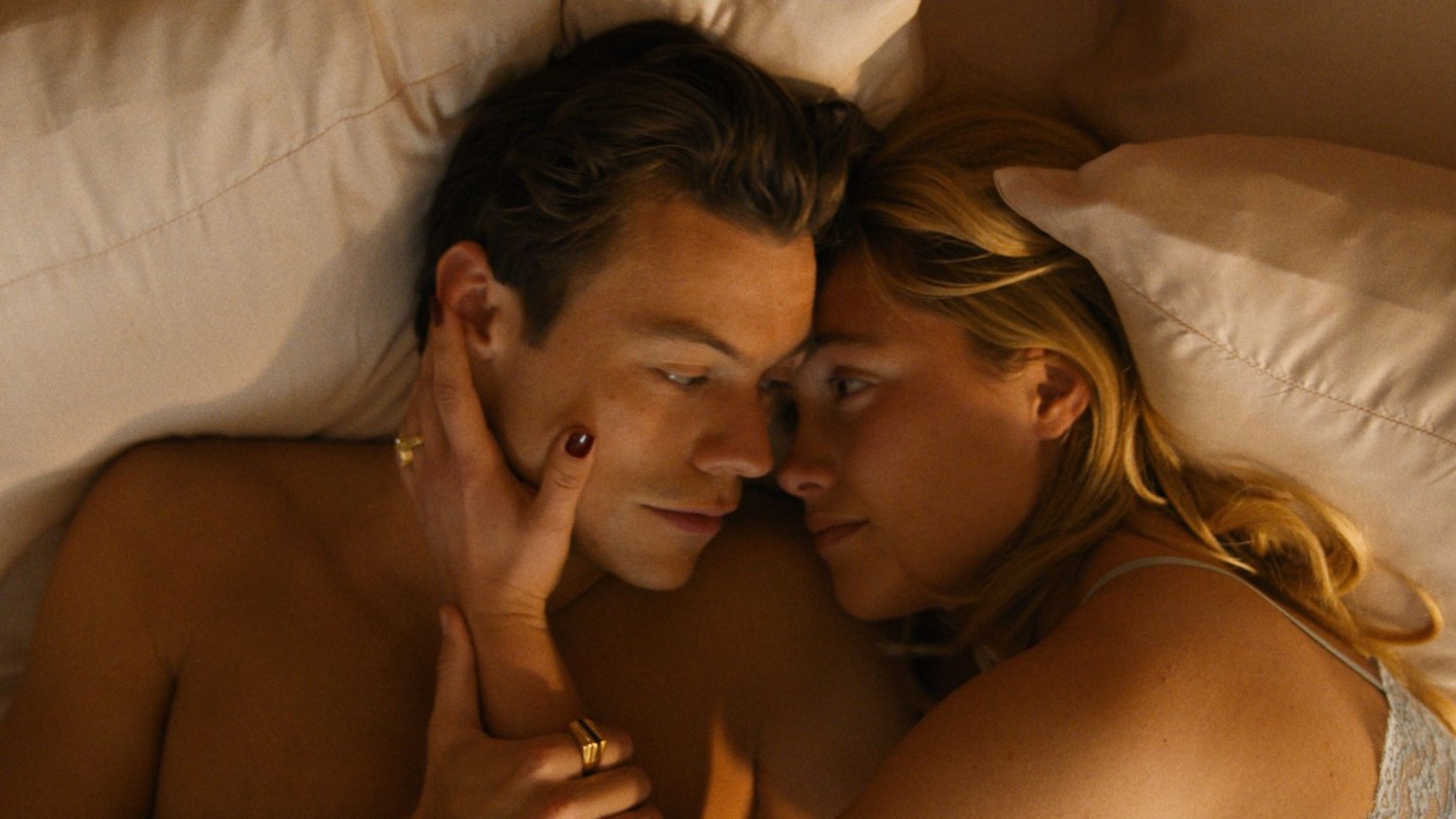 Nieuwe thriller met Harry Styles en Florence Pugh vanaf deze week te zien