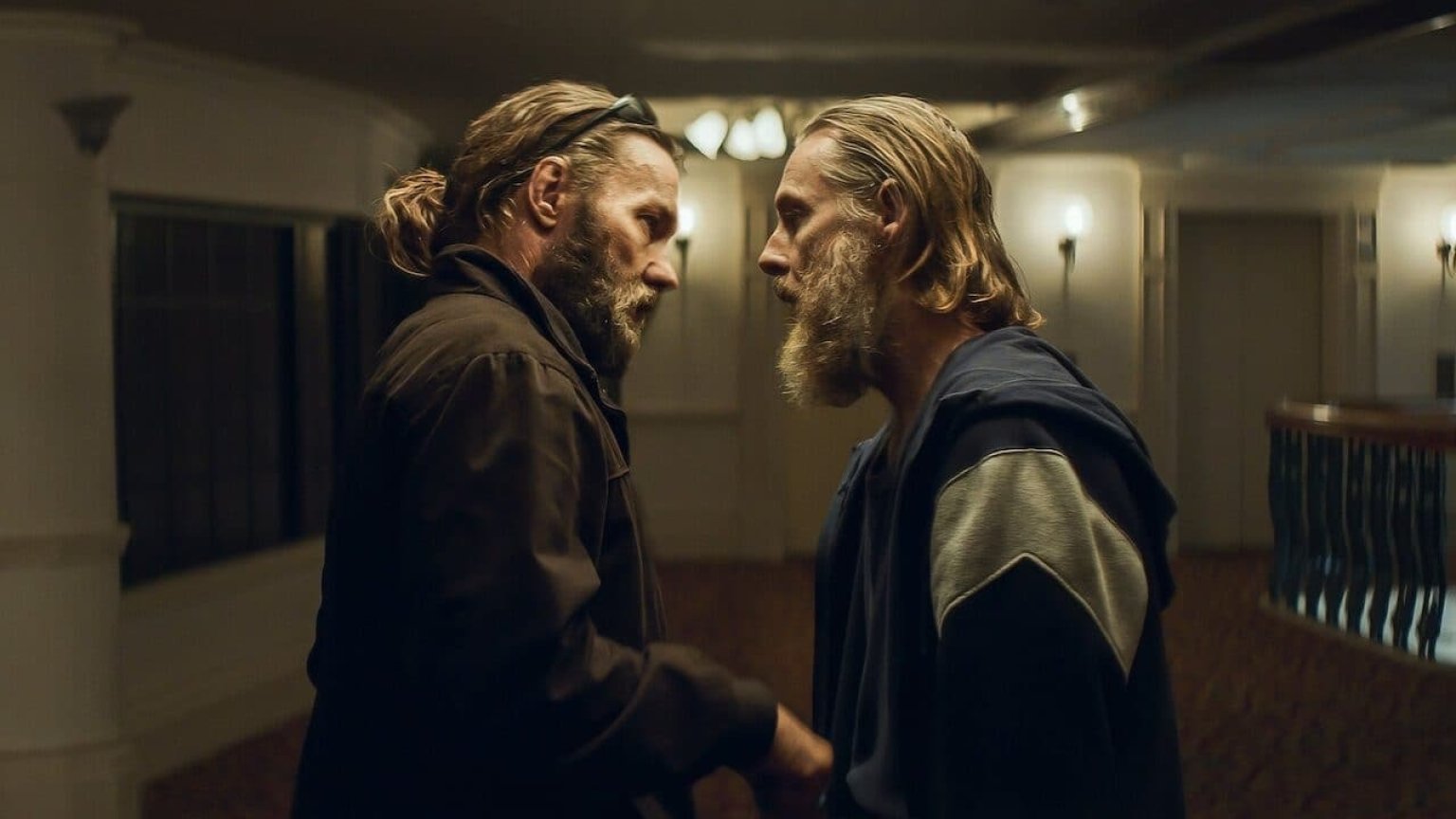 Gloednieuwe waargebeurde thriller met Joel Edgerton vanaf vandaag te zien