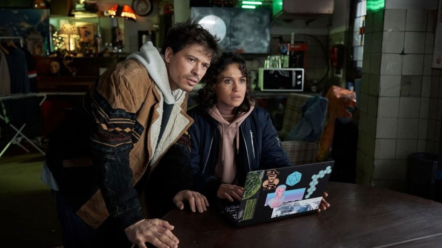 Nieuwe Nederlandse Netflix-film stelt kijkers teleur: 'Wat een slechte film'