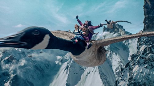Jason Momoa schittert op nieuwe posters van Netflix-fantasyfilm 'Slumberland'