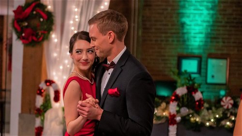Het aftellen is begonnen: vanaf vandaag elke dag 2 romantische kerstfilms op tv