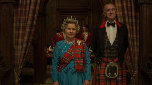 Goede vriendin van Koningin Elizabeth II spreekt zich uit over 'The Crown': 'Het is oneerlijk'