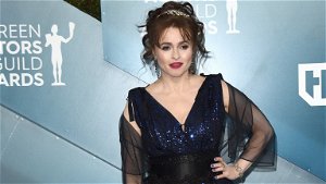 Helena Bonham Carter verdedigt J.K. Rowling en Johnny Depp: 'Ik haat de cancelcultuur'