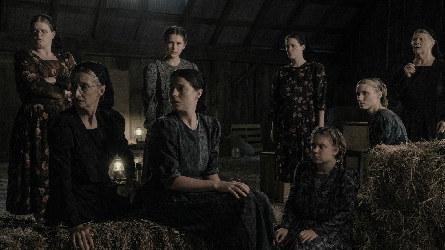 'Women Talking': nieuwe trailer voor heftig drama met Rooney Mara en Claire Foy