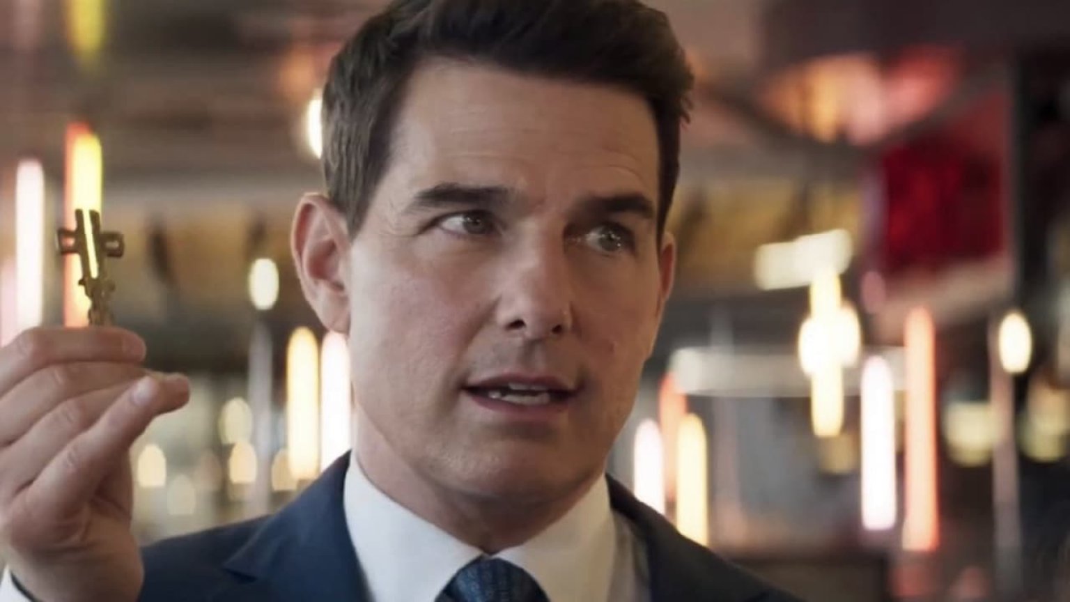 Tom Cruise riskeert zijn leven voor zijn gevaarlijkste stunt ooit op nieuwe beelden van 'Mission Impossible 7'